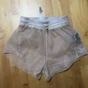 Lulu lemon running shorts sz 6